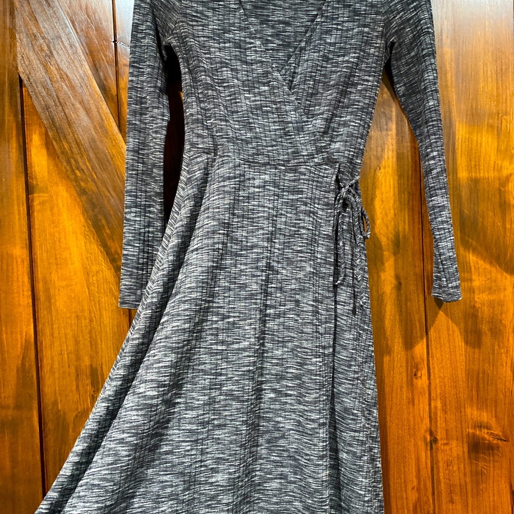 Kimchi Blue Wrap Dress in Gray XS